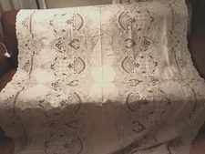VTG LINEN TABLECLOTH  CUTWORK EMBROIDERY NEEDLEWORK LACE  115" x 65"