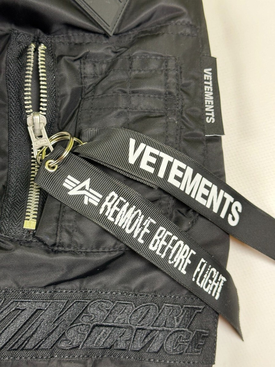 Vetements x Alpha Industries Racing Bomber Jacket Black SIZE