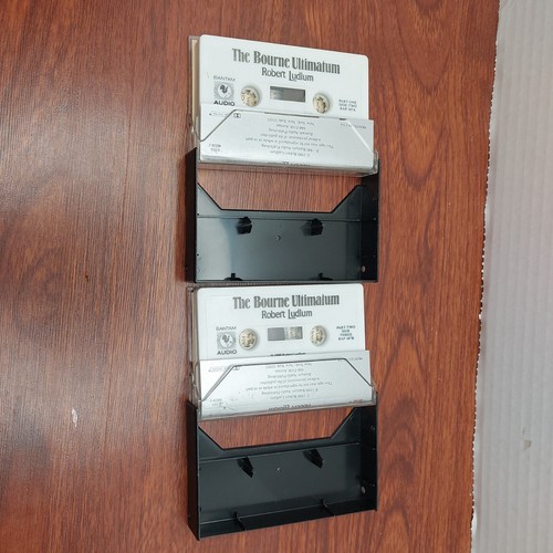 Robert Ludlum The Bourne Ultimatum Audio Book Cassette 2 Tapes Set 1987 - Picture 3 of 6