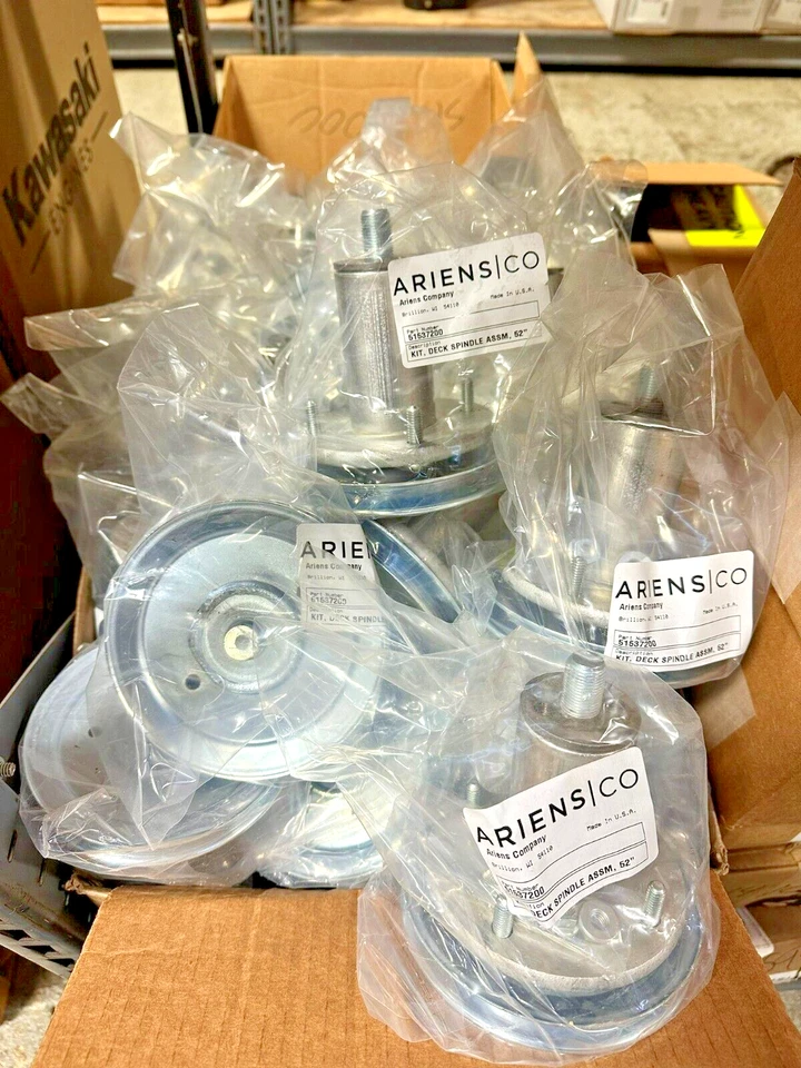 OEM Gravely Ariens 51537200 Spindle ASM Edge Ikon HD ZTX ZTXL 52" Cut 51528000 - Image 3 of 4