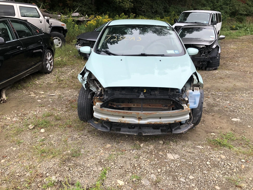 17 FORD FIESTA Beam Axle 1.6l W/o Turbo - Изображение 3 из 4