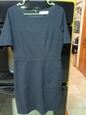 Women's Short Sleeve Black Dress from Loft - Size 10