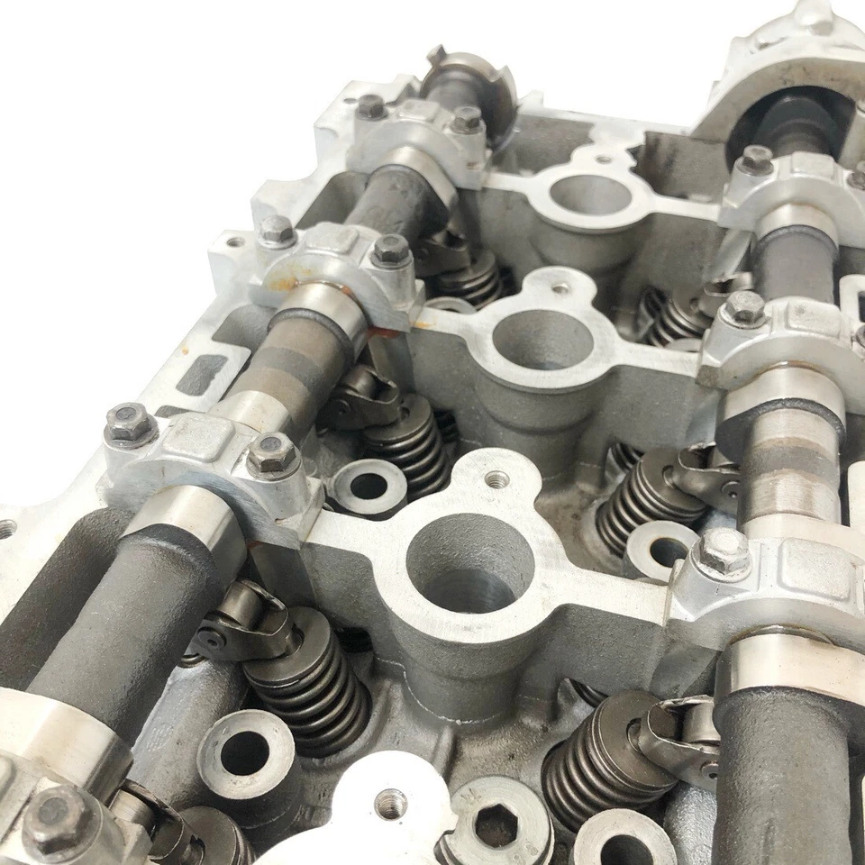 Genuine GM Chevrolet GMC Buick ECOTEC 2.4L DOHC Cylinder Head Assembly 12608279 - Image 4 of 4