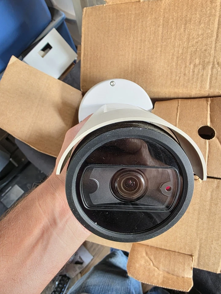 AXIS P1455-LE 2 Megapixel Outdoor Full HD Network Camera - Color Monochrome Lens - Image 2 of 4