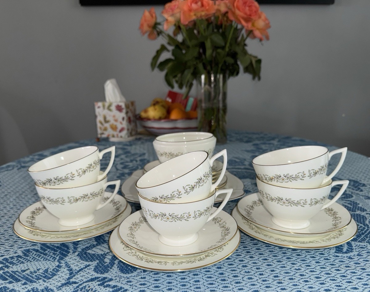 Vintage Minton April Bone China Set of Tea Cups 11 Saucers,