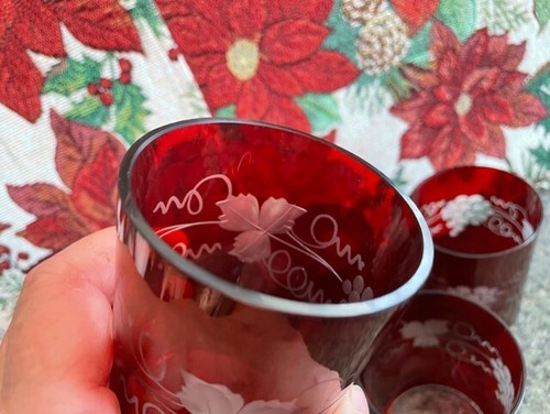 Ruby Red Flash Highball Tumblers Cut to Clear Etched Grape Vines 3-3/4" Set of 6 - Imagen 5 de 9