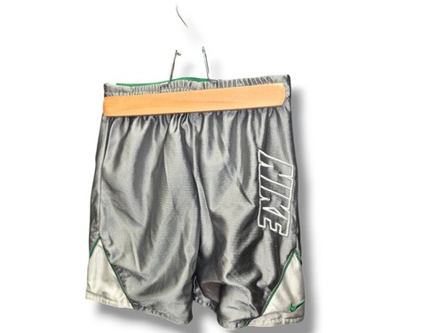 Vintage Nike Reversible Basketball Shorts Boys Size 5 Green And Silver - Picture 3 of 5