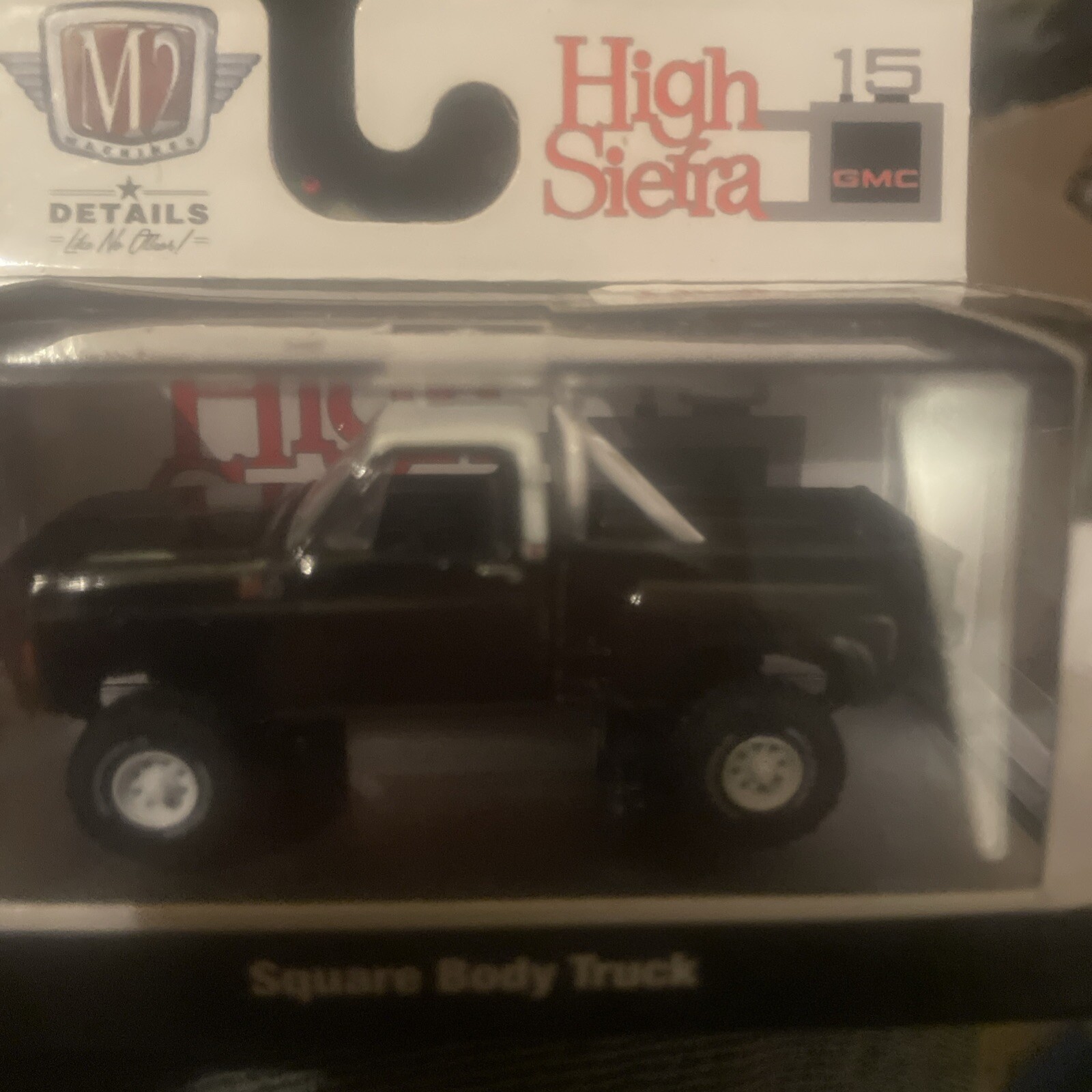 M2 MACHINES 2020 HIGH SIERRA BLACK 1976 GMC HIGH SIERRA 15 4X4 SQUARE BODY (B60)