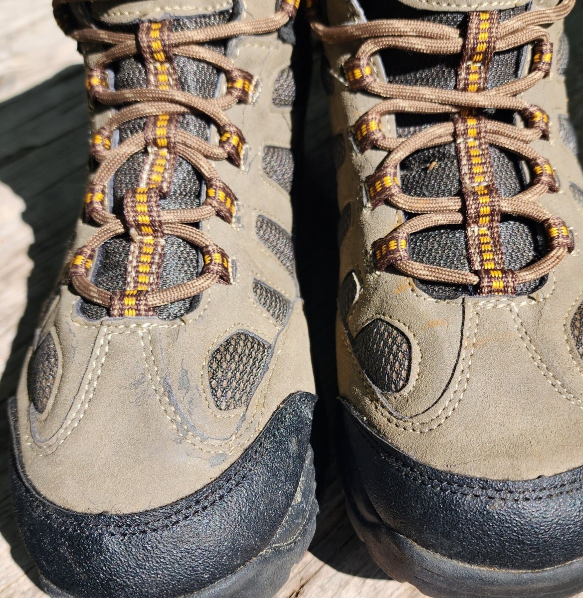 Rugged Outback Out Door Men Boots Mid Top Lace Up Water  display picture 3