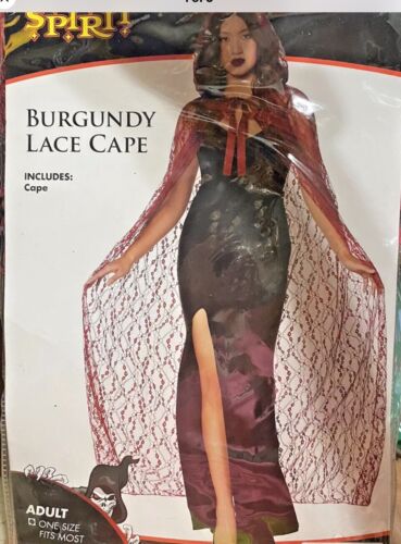 Spirit Damen burgunderfarbener Spitzenumhang Betriebssystem neu in Verpackung Kostüm - Bild 1 von 2