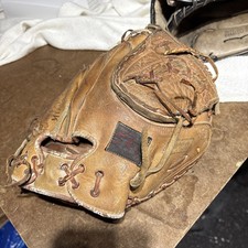 Major League TMC 1231 Catchers Mitt Glove, Right Hand Throw Nylon Stitched Pro M