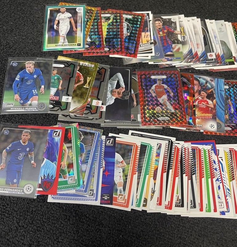 Lot Of 100 Soccer Cards 2022-2026 - Topps ChromePanini Prizm - Rookies Inserts