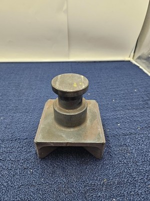 JOST KZ-AAR-X2-2.4 Fifth Wheel Trailer Hitch King Pin - 1/4 in., Bolster Plate