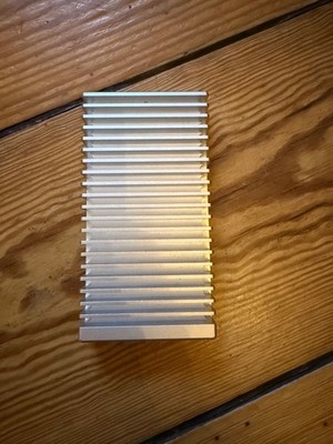 OWC Express 1M2 USB4 (40Gb/s) externes Festplattengehäuse für NVMe M.2 SSDs