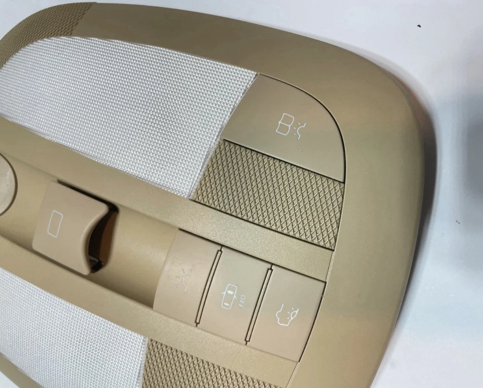 06-13 Mercedes X164 GL450 R350 ML350 Lámpara de luz domo frontal marrón OEM Foto 3 de 4