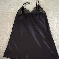 Women  s Black Satin Full Slip Lace Trim Adjustable Straps Size M