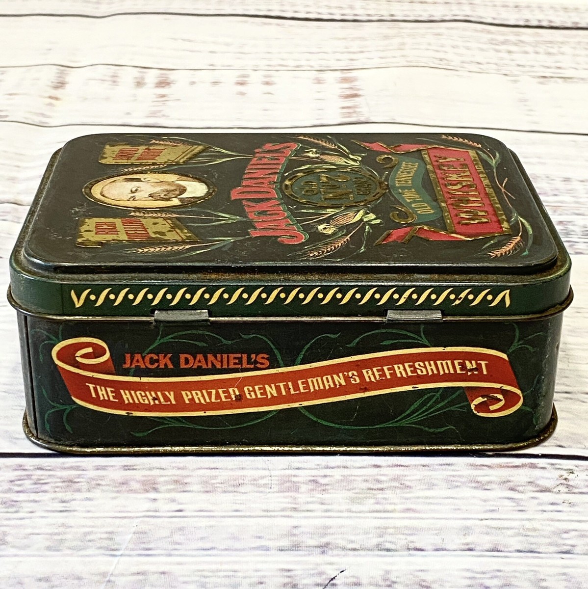 Vintage Jack Daniels Old Time Whiskey Storage Tin & Old No 7