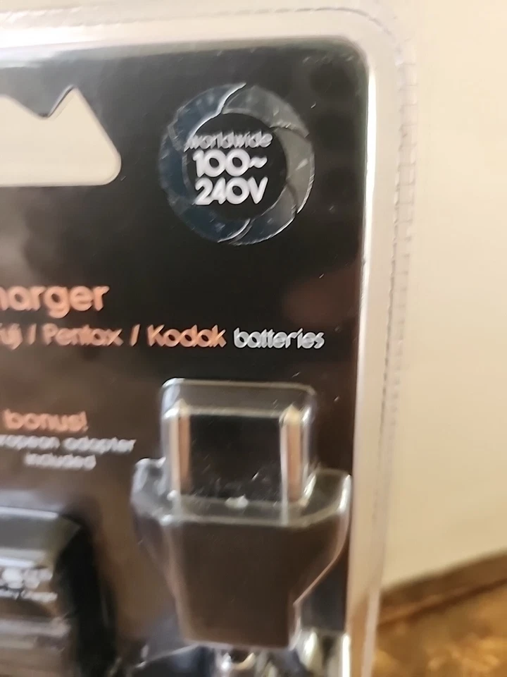 Cargador rápido de viaje Zeikos Fuji Nikon Olympus baterías adaptador europeo adicional Foto 2 de 4