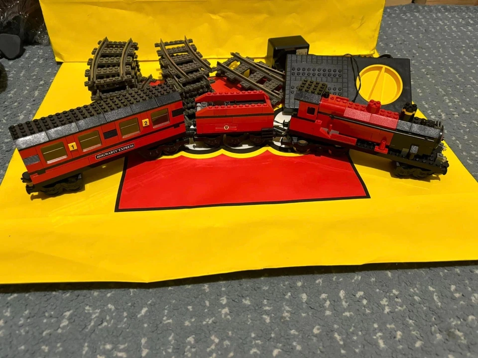 LEGO 10132 Harry Potter Motorised Hogwarts Express NOT 4708 4758 4841 75955, photo 2 of 5