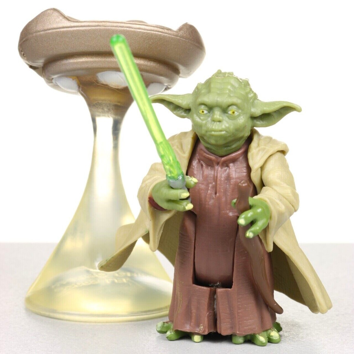 Star Wars Saga YODA Padawan Lightsaber Training Complete Figure