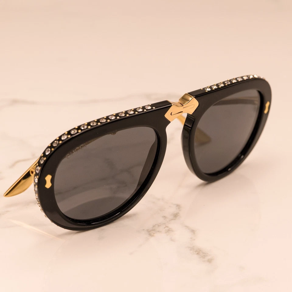 New Gucci GG0307S Black Crystal Studded Gray Lenses Foldable Sunglasses - Image 4 of 4