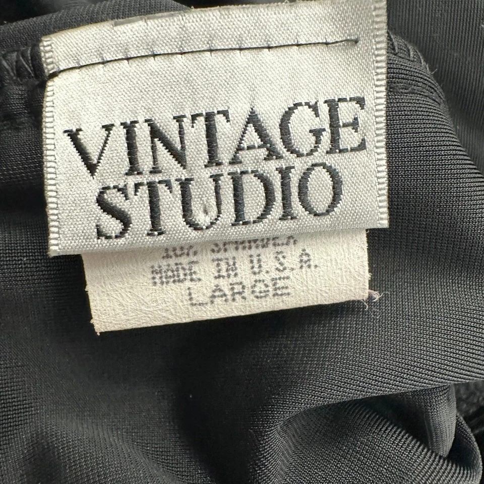 Saia de veludo preta feminina estúdio vintage tamanho G bainha de babado romântica macia gótica - Imagem 3 de 4