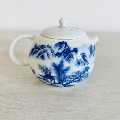 Ming & Qing Dynasties Blue & White Porcelain Teapot landscape Calligraphy Signed