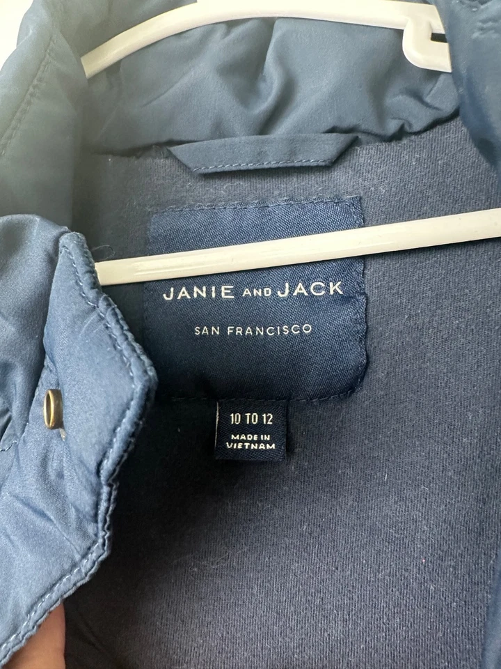 Pre-Owned JANIE AND JACK 10-12 Navy Quilted Vest Boys Snaps Pockets Outdoor A9 - Image 3 of 4