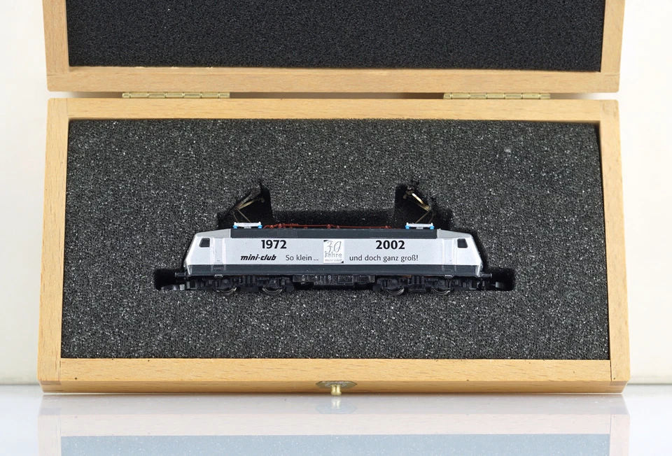 MARKLIN MINI-CLUB Z E-LOK BR 120 Sondermodell 1972 - 2002 "30 Jahre mini-club " - Image 2 of 3