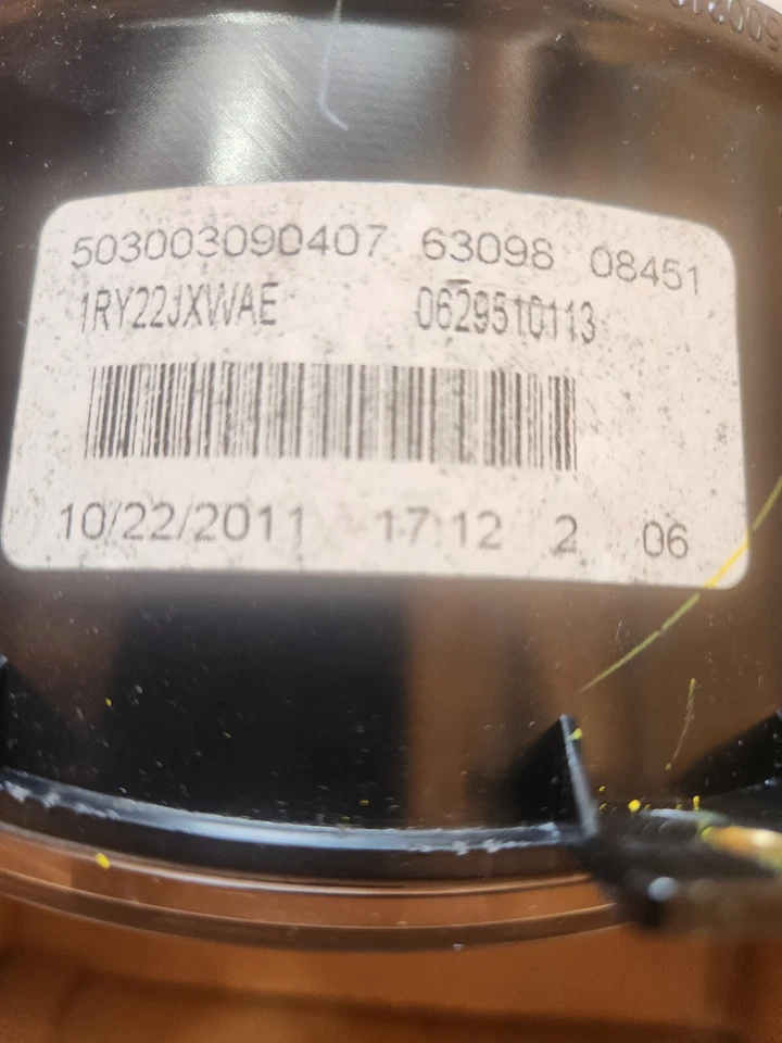 2012 菲亚特 500 速度表/仪表组 MPH 1RY22JXWAD 原始设备制造商 1YC32JXWAB — 第 2/4 张图片