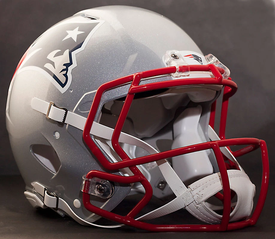 Máscara facial capacete de futebol New England Patriots Riddell Speed (Odell Beckham Jr.) - Imagem 4 de 4