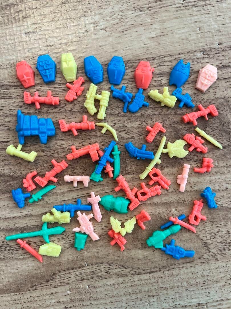 Gundam, SD Gundam erasers, retro, about 139 figures, bulk sale, From Japan