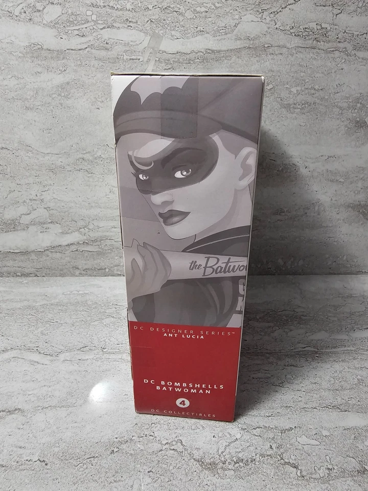 Figura Batwoman Bombshells 2017 DC Designer Series Ant Lucia nueva en caja/sellada Foto 2 de 4
