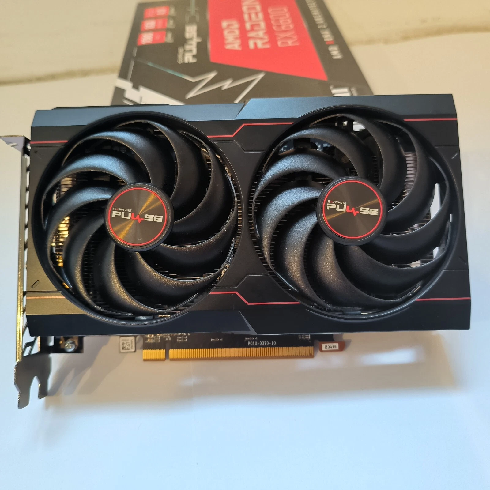 PCパーツ Sapphire PULSE AMD RADEON RX 6600 8GB SAPPHIRE PULSE AMD Radeon RX 6600 8GB GDDR6 Carte Graphique
