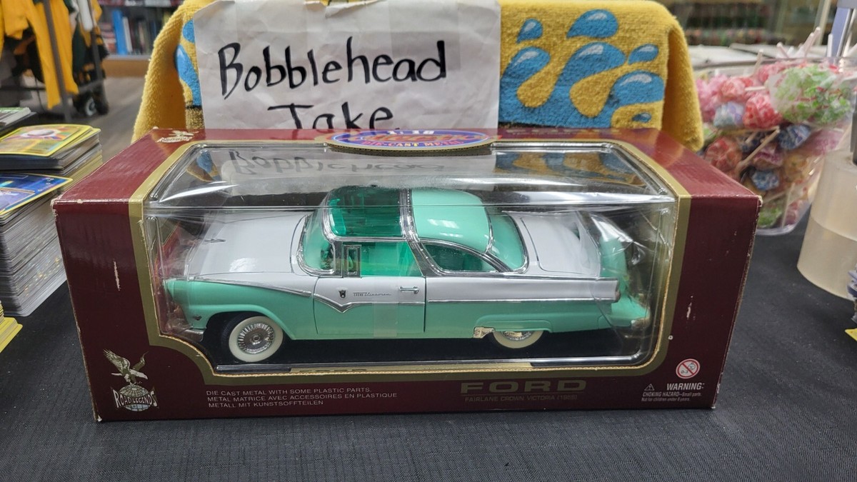 NIB 1955 FORD FAIRLANE CROWN VICTORIA 2 DOOR 1/18 DIECAST ROAD