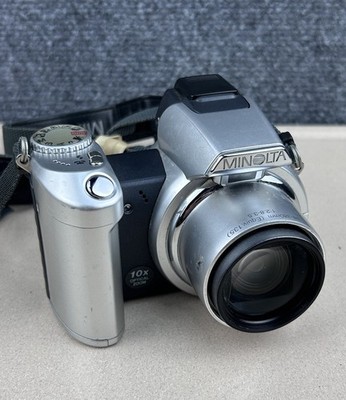 Konica Minolta DiMAGE Z1 3.2MP Digital Camera Working Condition 