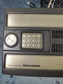 Mattel Intellivision Model 2609 Console w Box Manuals RF Switch Untested
