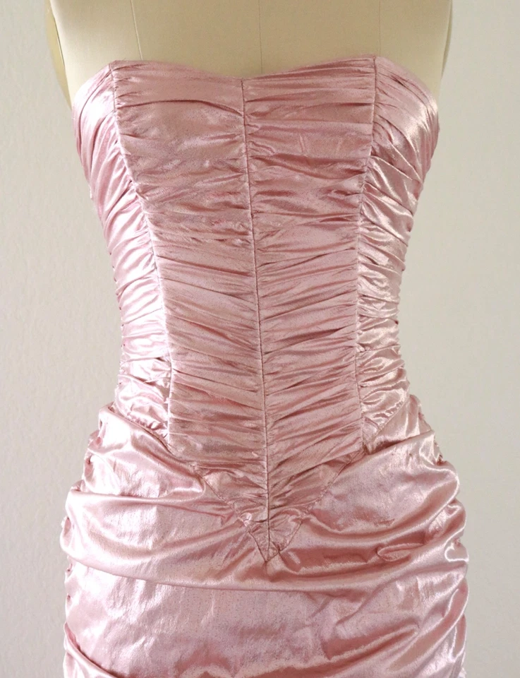 Vestido De Colección Rosa Metálico Gunne Sax Baile de graduación Jessica McClintock Años 80 Talla XS Sin tirantes Foto 3 de 4