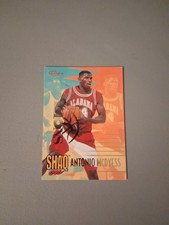 Basketball Card- SHAQ on Antonio  MCDYESS -Shaquille O'Neal  #92 Classic  -1995