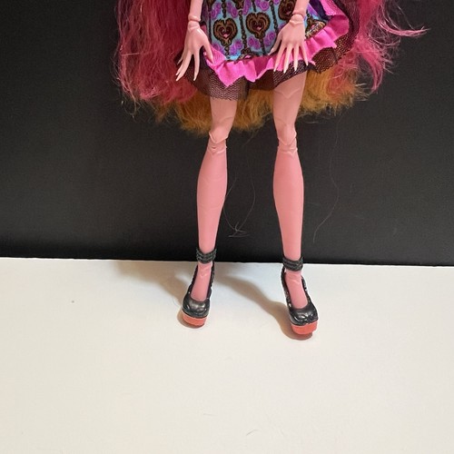 Monster High Puppe 13 Wünsche Gigi Grant mit Dracubecca Kleid & Cleolei Schuhe - Bild 4 von 7