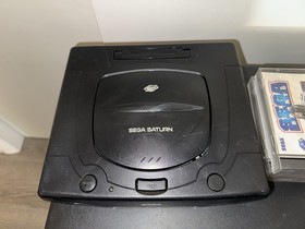 Sega Saturn Model 2 Console W/ Controller Cables 4 Games Tested Working