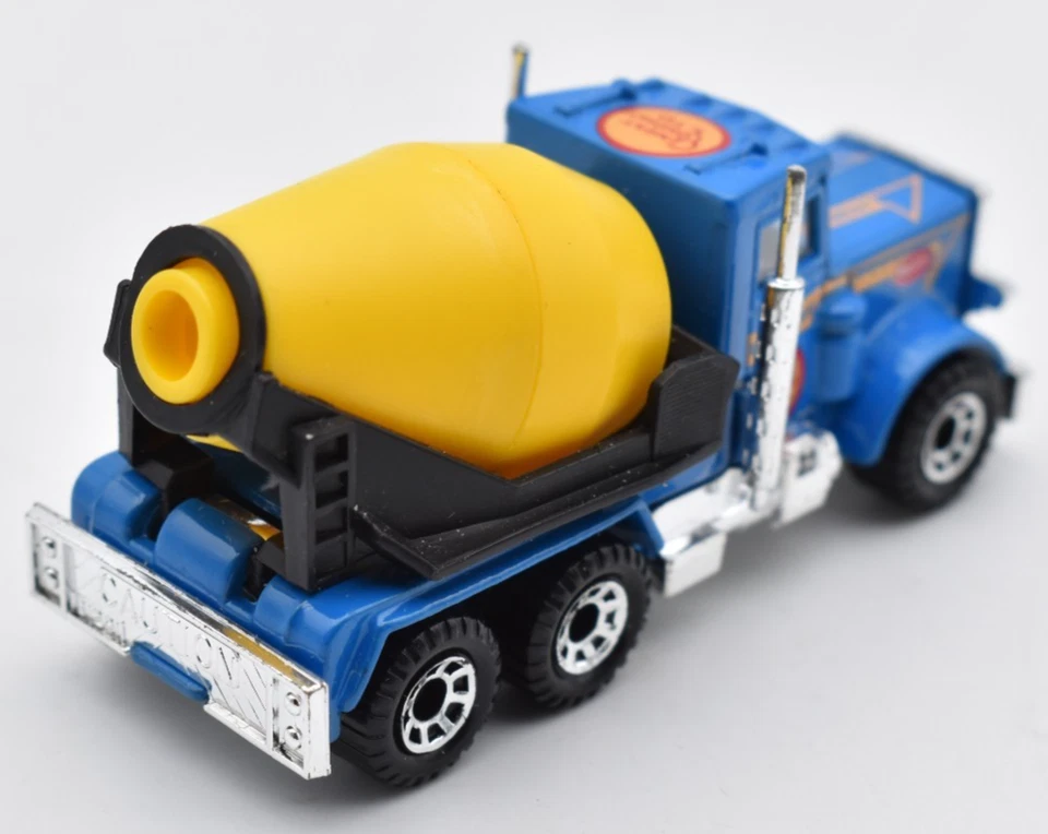 Matchbox Superfast #19 Peterbilt Cement Truck Kwik Set Cement. Made in Macao - Immagine 2 di 4