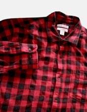 Mens Buffalo Plaid Flannel Shirt Buttons Up Size M Red Black Checks A Essentials