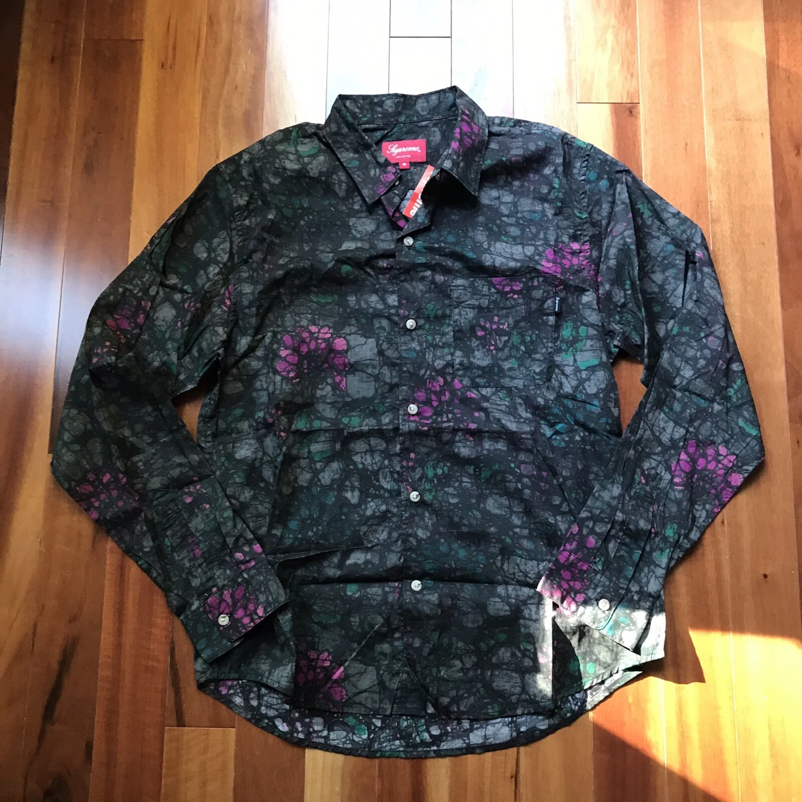 Chemise à fleurs acide suprême