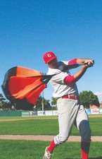 Black Bat Chute Swing Trainer Increases Strength Condition and Bat Speed