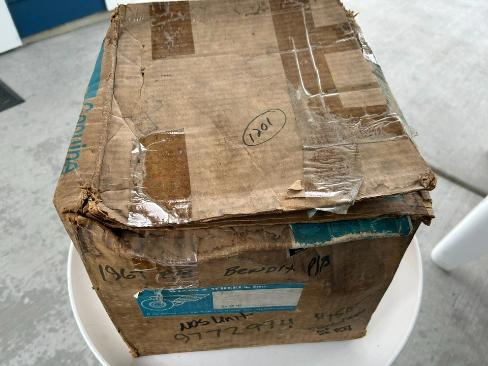 Nuevo de Lote Antiguo Pontiac 1967 Tamaño Completo 2+2 Catalina GP Bendix Potenciador de Freno 9772994 Foto 3 de 4