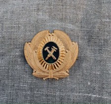 Soviet USSR Military Memorabilia Badge
