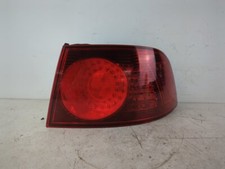 VW Volkswagen Phaeton 2003-2015 Rear/tail Light On Body ( Drivers Side)