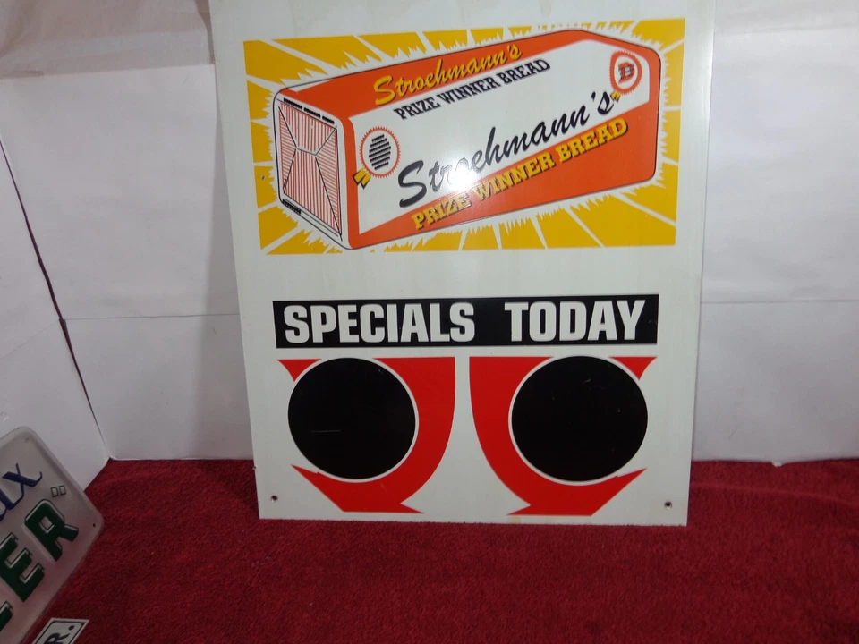 16 x 19 in STROEHMANN`S PRIZE WINNER BREAD ADVERTISING SIGN THIN METAL  - C 61 - Image 3 of 4