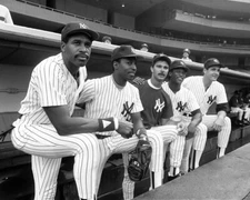 8x10 Yankees photo: Winfield, Randolph, Mattingly, Henderson and Righetti.